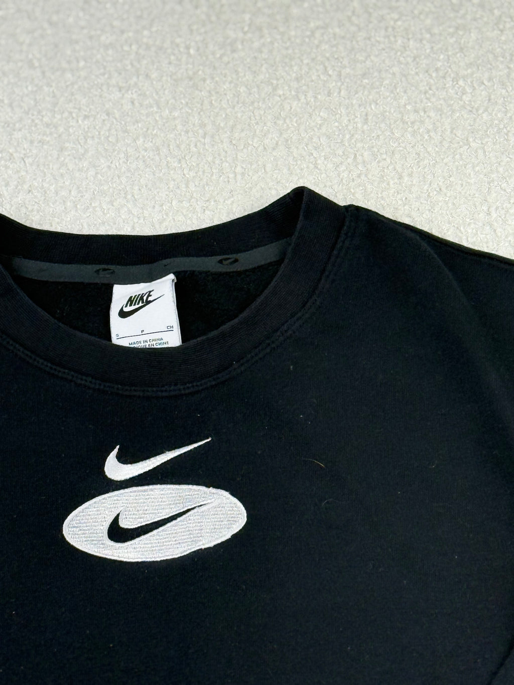 Vintage Nike Swoosh Logo Sweatshirt | C:42 L:26