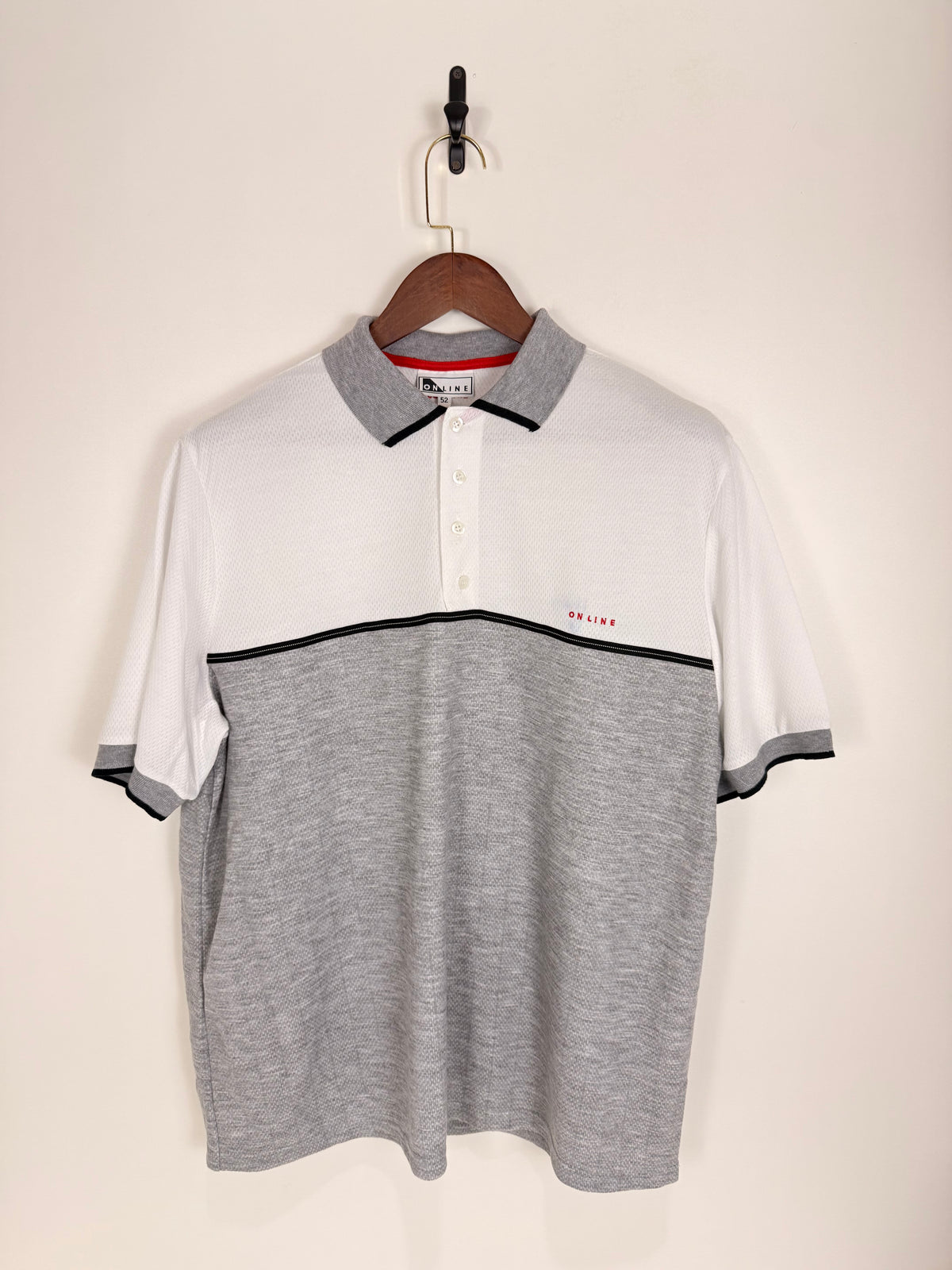 Vintage White & Grey Contrast Polo | C:48 L:29