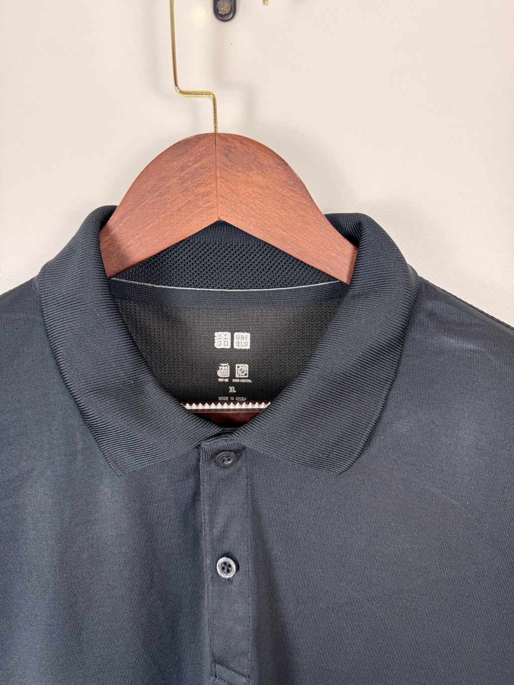 UniQlo DriFit Polo