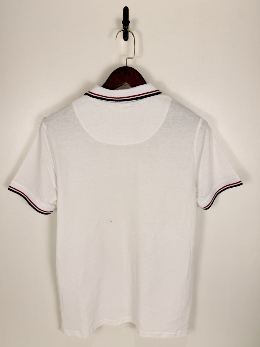 Vintage Striped Collar White Polo | C:44 L:28