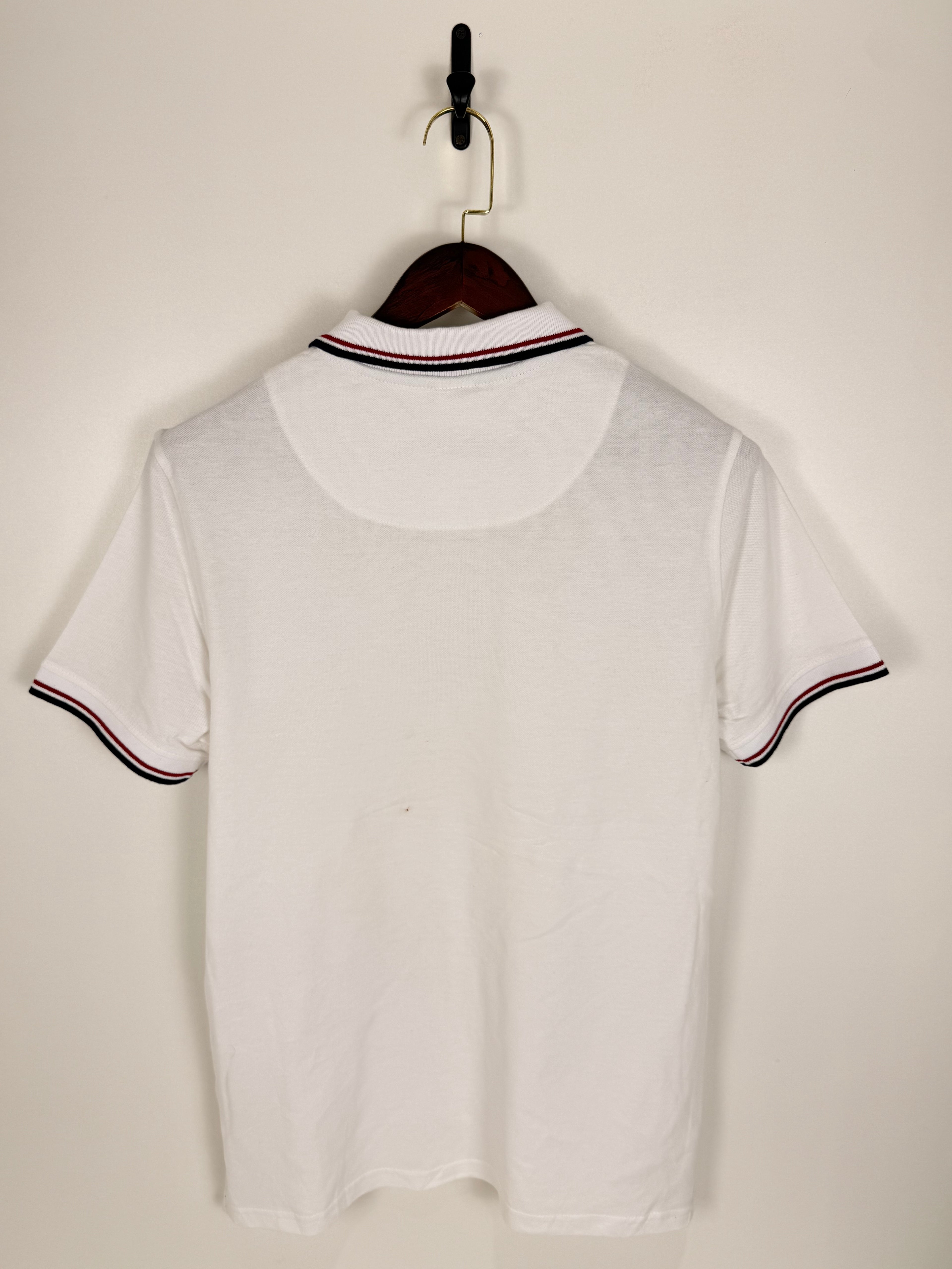 Vintage Striped Collar White Polo | C:44 L:28