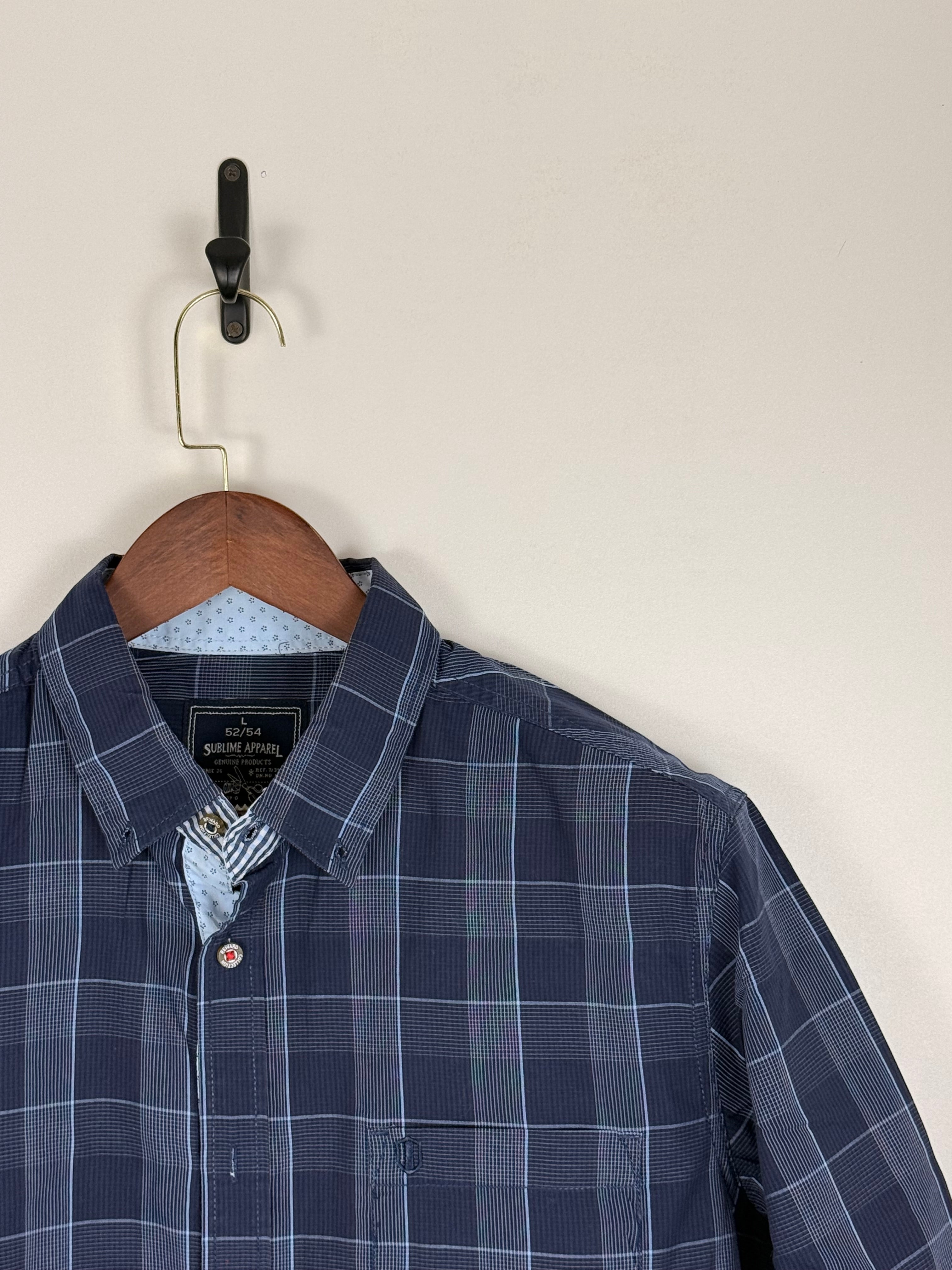 Navy Blue Plaid Short-Sleeve Shirt | C:46 L:30
