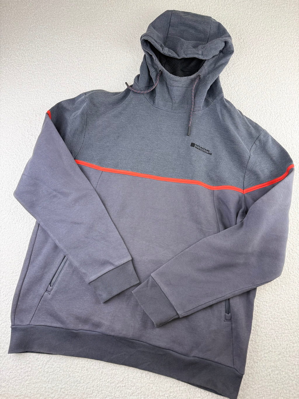 Mountain Warehouse Textured Colorblock Pullover Hoodie | C:48 L:28
