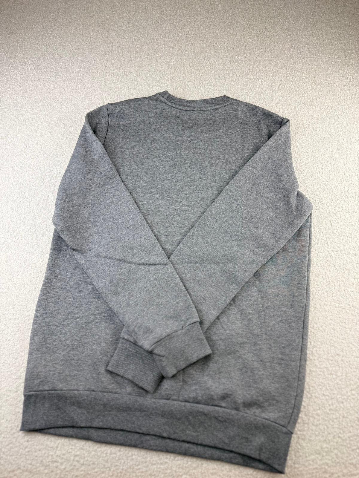 PUMA Box Logo Crewneck Sweatshirt | C:42 L:29